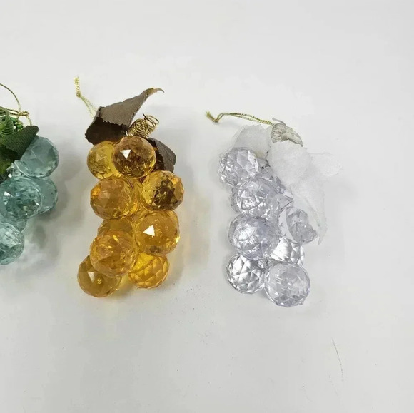 Vtg Acrylic Grape Clusters Christmas Ornament Lucite Faceted Leaves Set of Four - Picture 5 of 9